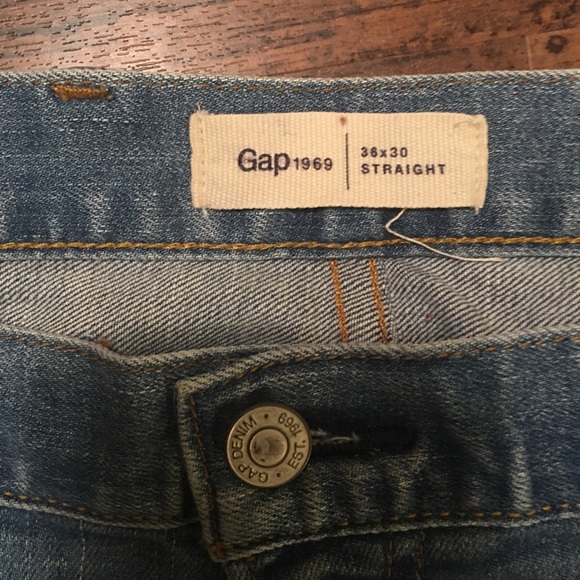 Gap Mens jeans 36x30 - Picture 2 of 4